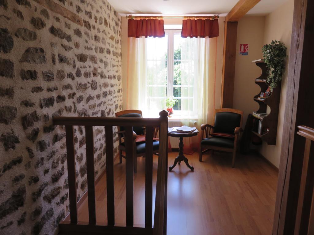 Les Quatre Saisons Bed & Breakfast Moitron-sur-Sarthe Exterior photo